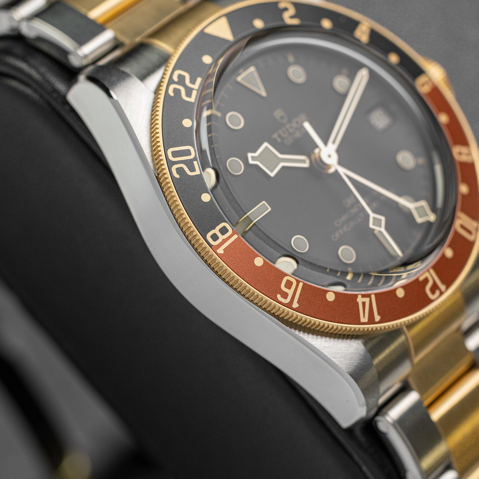 Tudor Black Bay GMT 79833MN