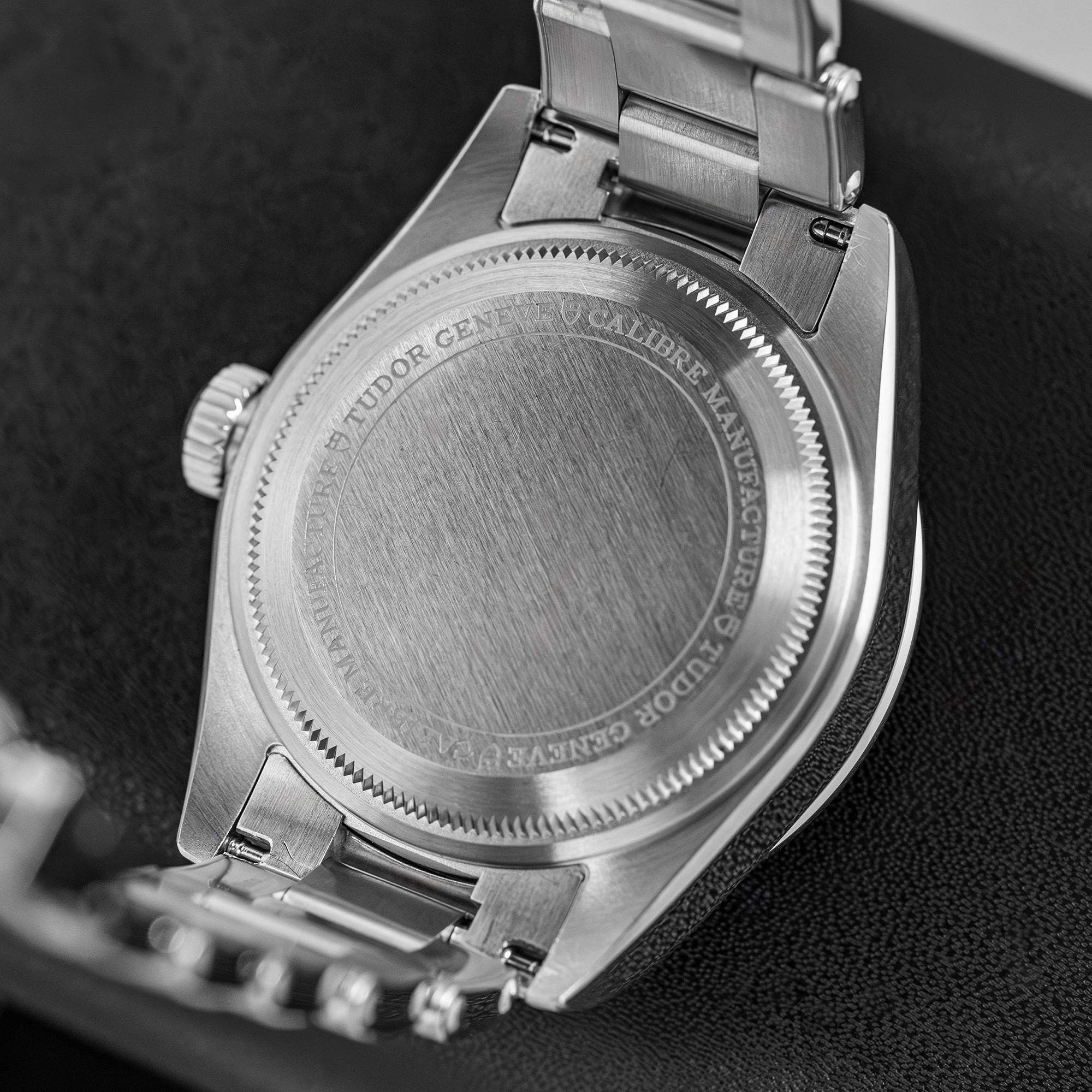 Tudor Black Bay Pro 79470-0001