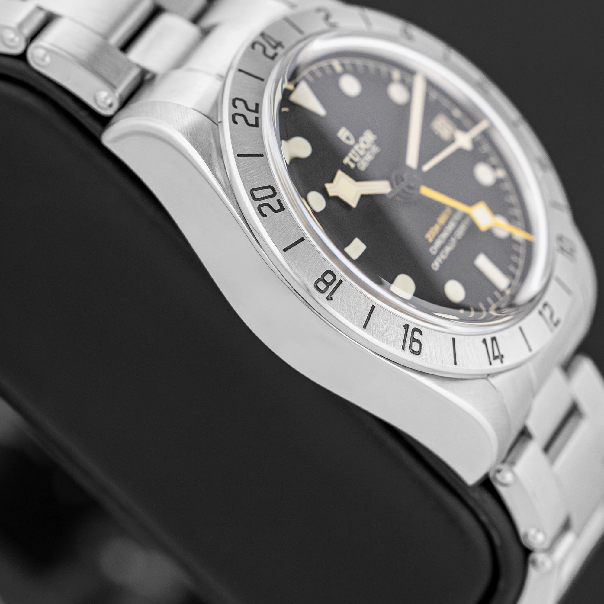 Tudor Black Bay Pro 79470-0001