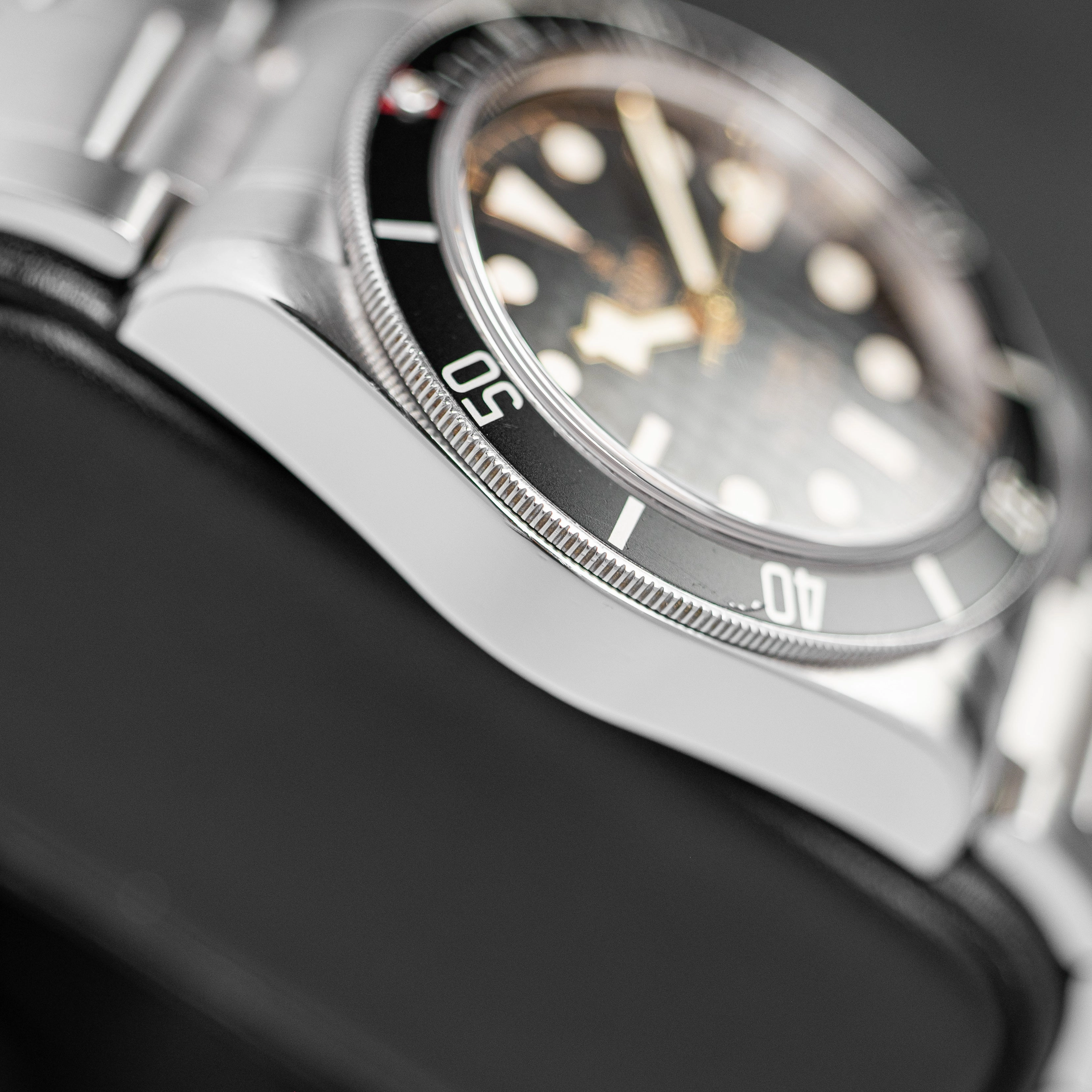 Tudor Black Bay Smiley 79220N